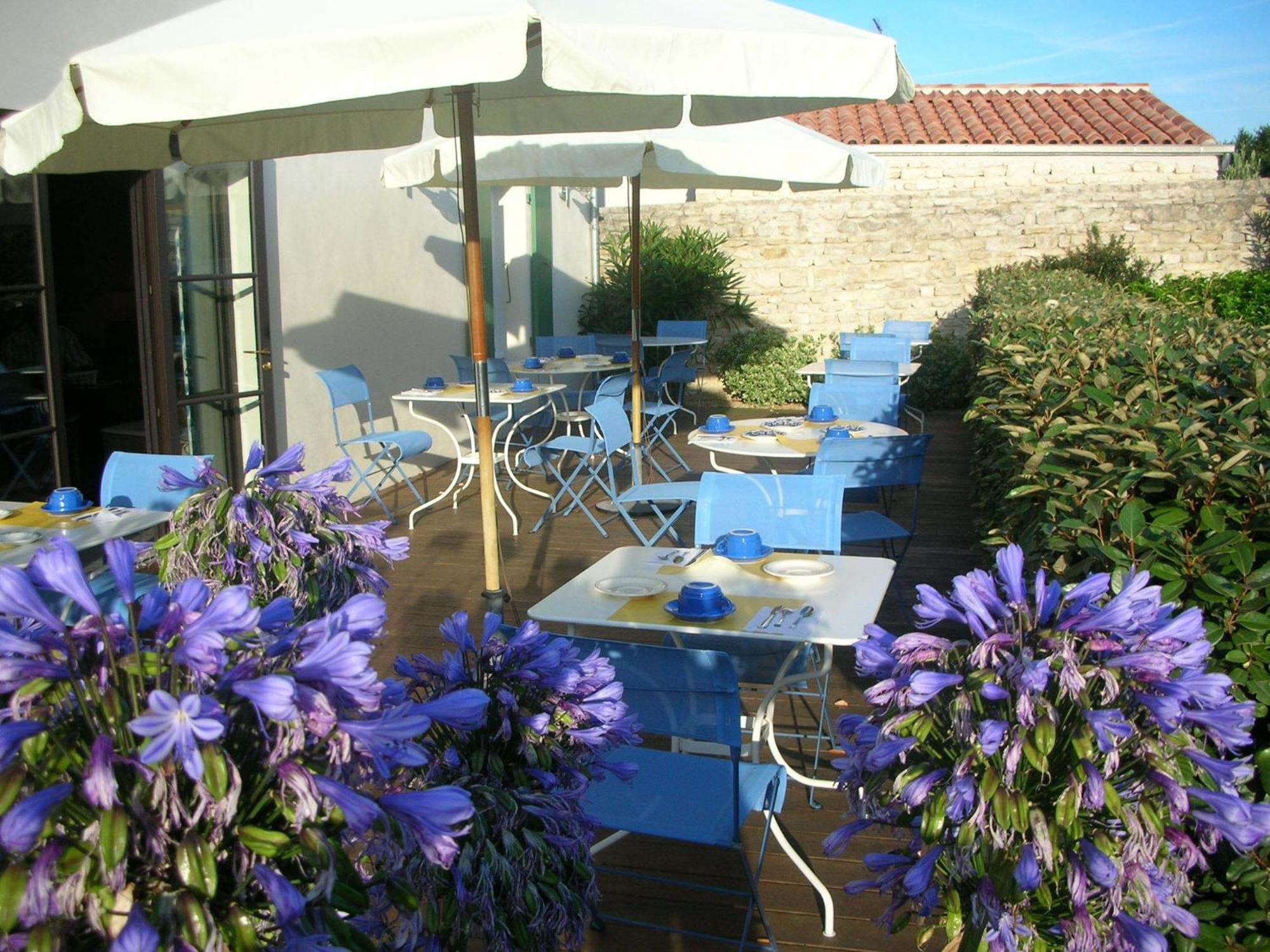 Hôtel La Galiote en Ré La Flotte Esterno foto