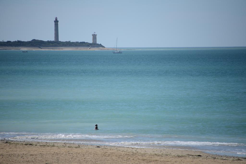 Hôtel La Galiote en Ré La Flotte Esterno foto